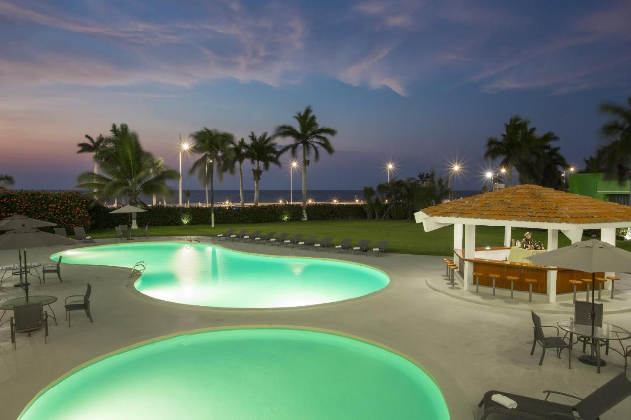 Gamma Campeche Malecon Hotel Bagian luar foto