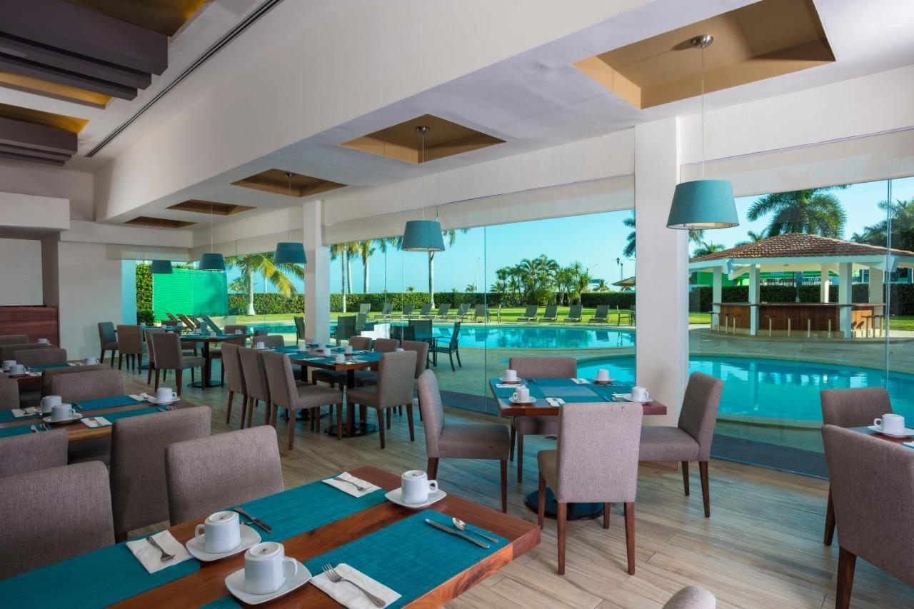 Gamma Campeche Malecon Hotel Bagian luar foto